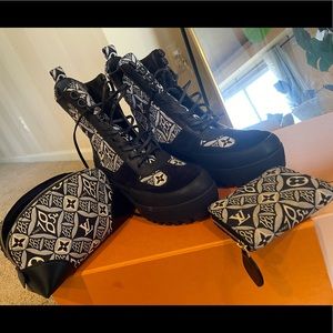 Louis Vuitton B&W Vintage Print Combo- Wallet, Makeup Bag, @ Desert Boots